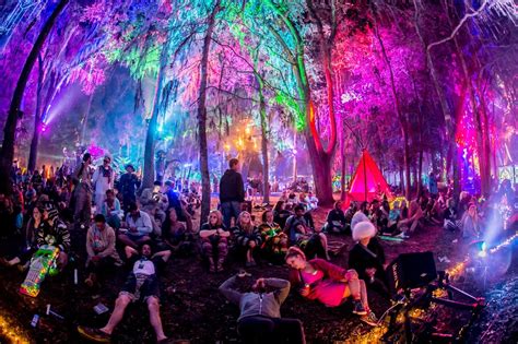 Suwannee hulaween - Suwannee Hulaween has announced dates for its annual Halloween-themed music festival.. Organizers of the beloved North Central Florida fest leaked save-the-dates on their social media today ...